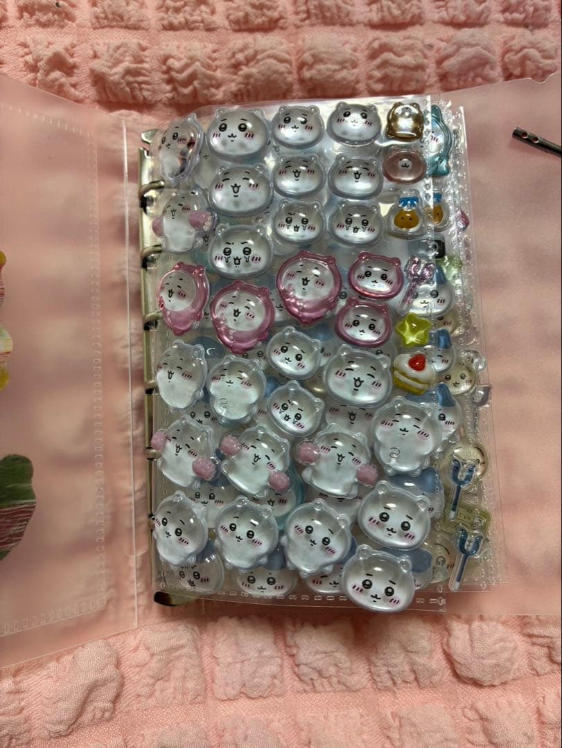 【国内正規品】ちいかわボンボンドロップシール帳【完成品】
