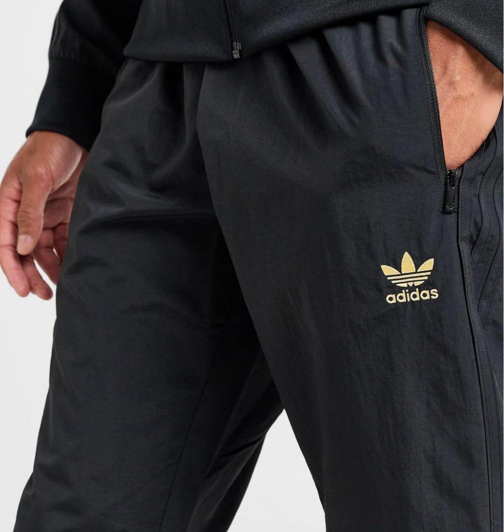 adidas ウーブン　SST トラックパンツ