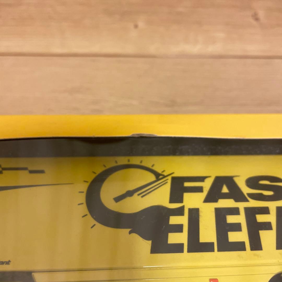 ムーンアイズミニカー Fast Elefant x MOON