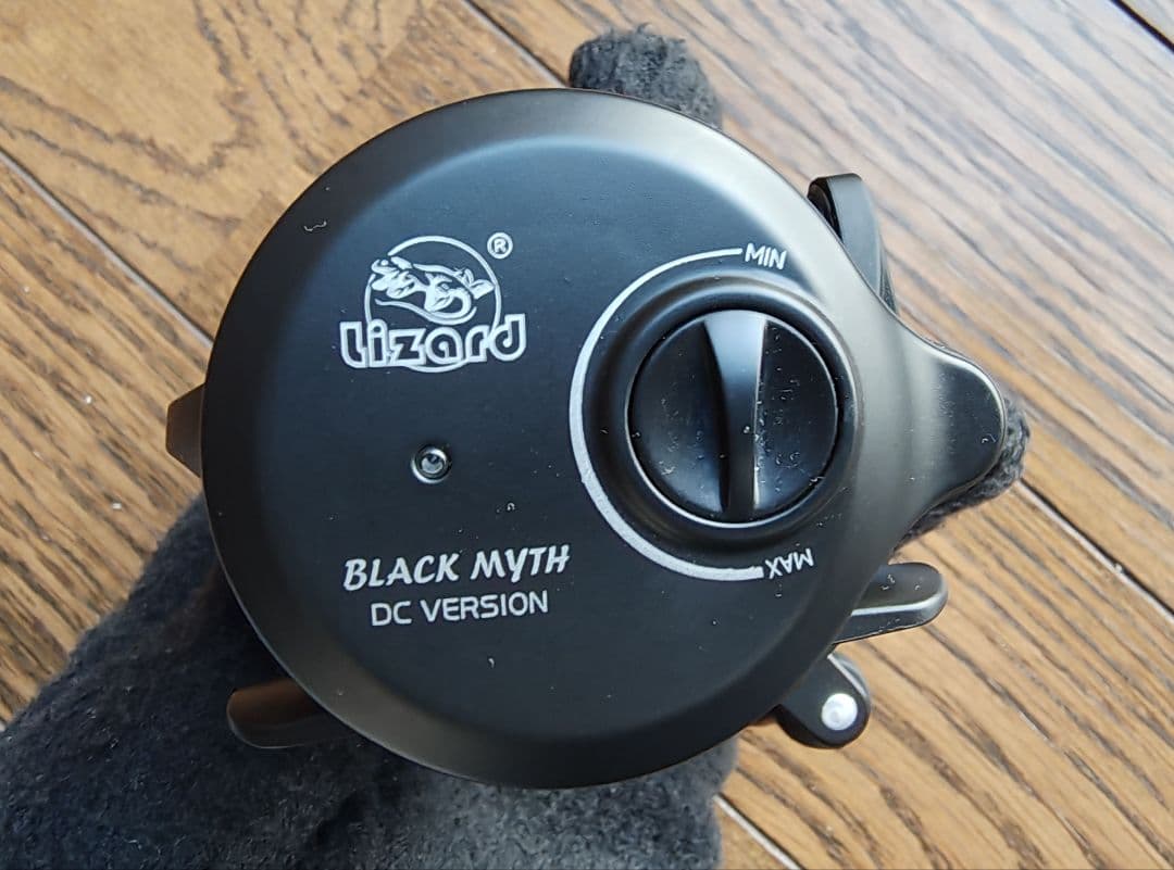 【新品・未使用】 LIZARD Black DC　左ハンドル　丸型　ベイトリール