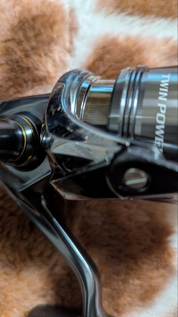 フ*ル様 SHIMANO 24TWIN POWER C5000XG スピニングリ