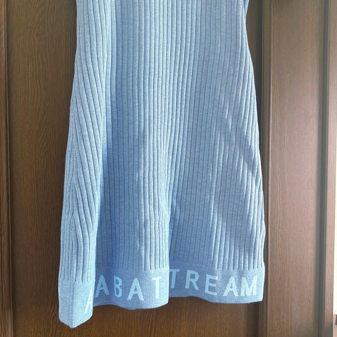 新品 アダバットストリーム ワイドリブAラインニットワンピ 水色 Sサイズ