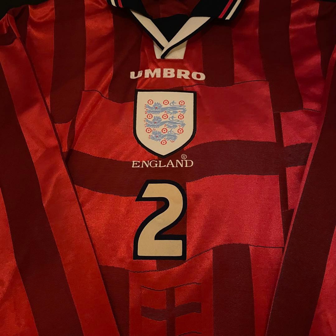 1998年イングランド代表ユニフォーム　長袖　サッカー　ビンテージ