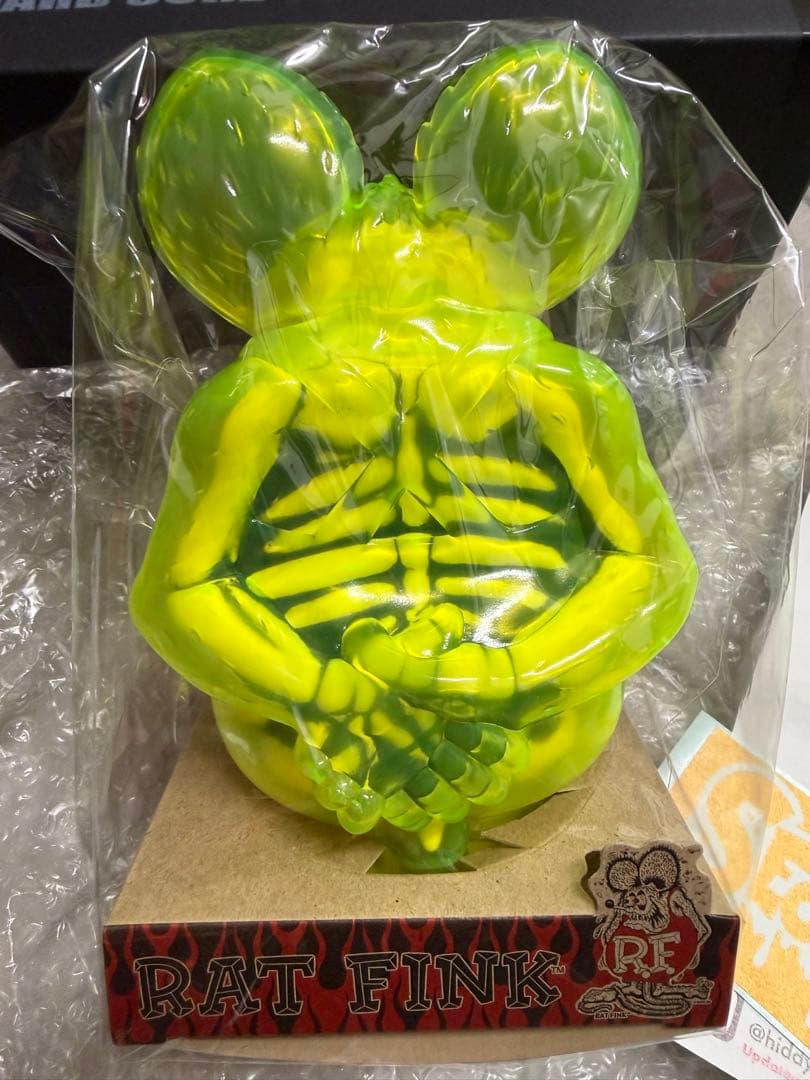 SECRET BASE RAT FINK 蛍光グリーン　未開封