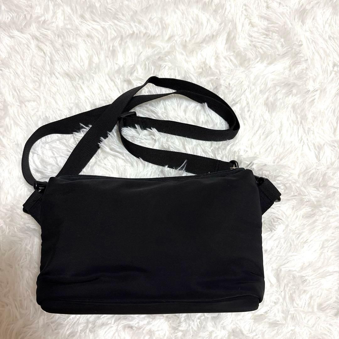 ちいかわ コンバース　ミニショルダーバッグ　ハチワレ　うさぎ　希少　完売品