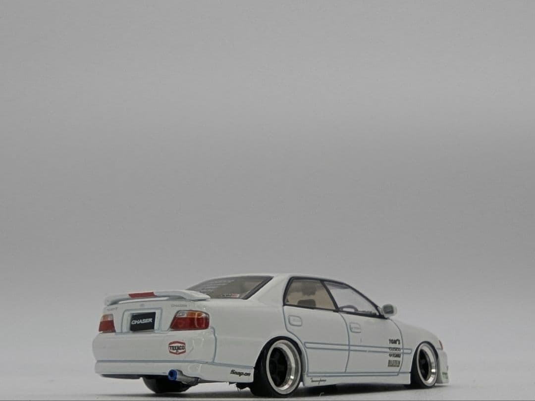 1/64 トヨタ チェイサー ツアラー V JZX100 スーパーホワイト II