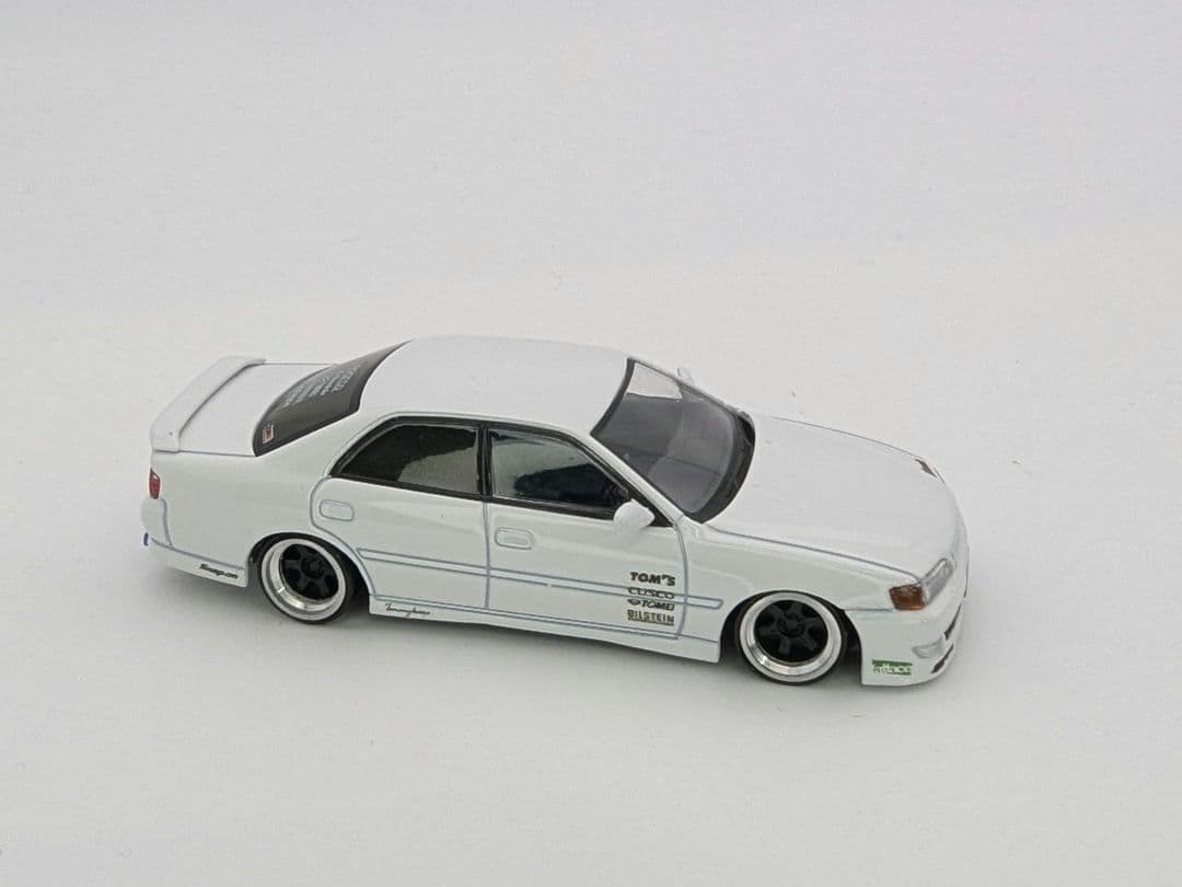 1/64 トヨタ チェイサー ツアラー V JZX100 スーパーホワイト II