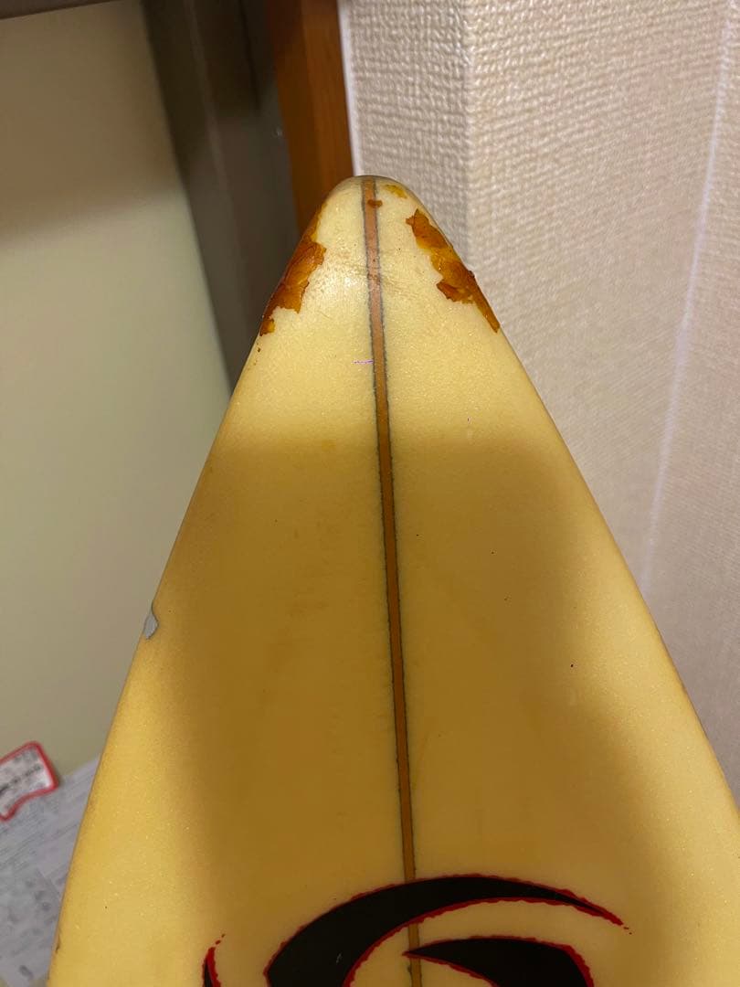 ショートボード クリーム色 スピンロゴ