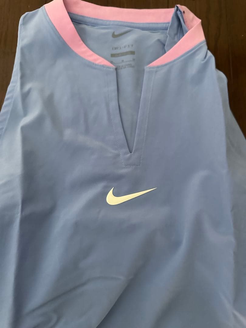【未使用】NIKE ナイキ テニスワンピース　Mサイズ