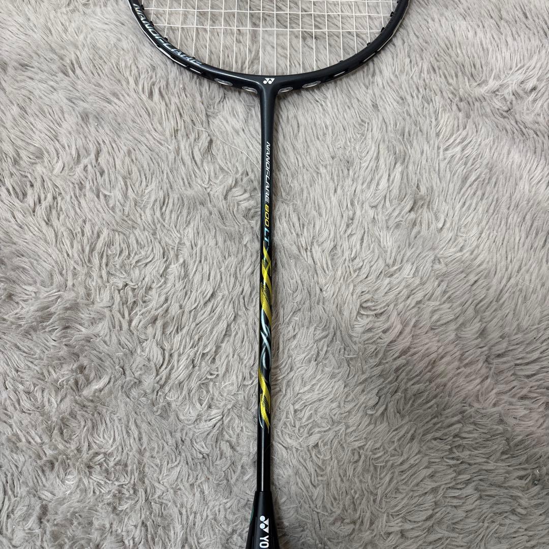 【極美品】ナノフレア800LT バドミントンラケット