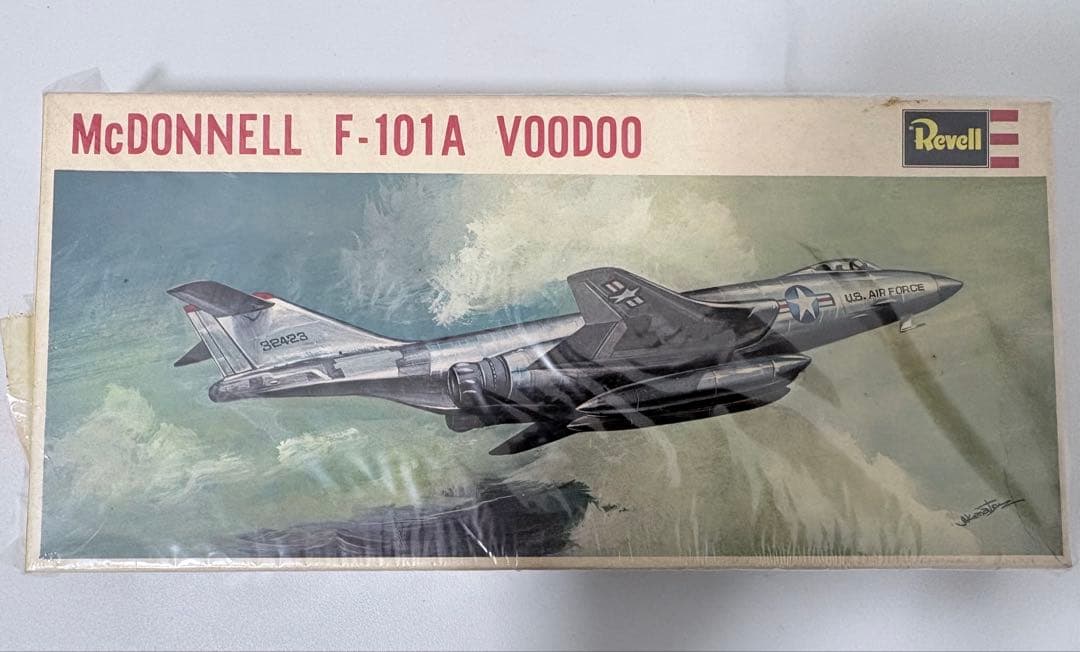 当時物・未開封Revell レーベル F-101A VOODOO ブードゥー