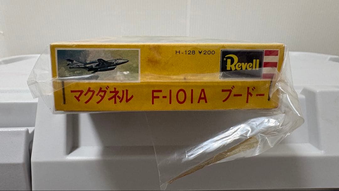 当時物・未開封Revell レーベル F-101A VOODOO ブードゥー