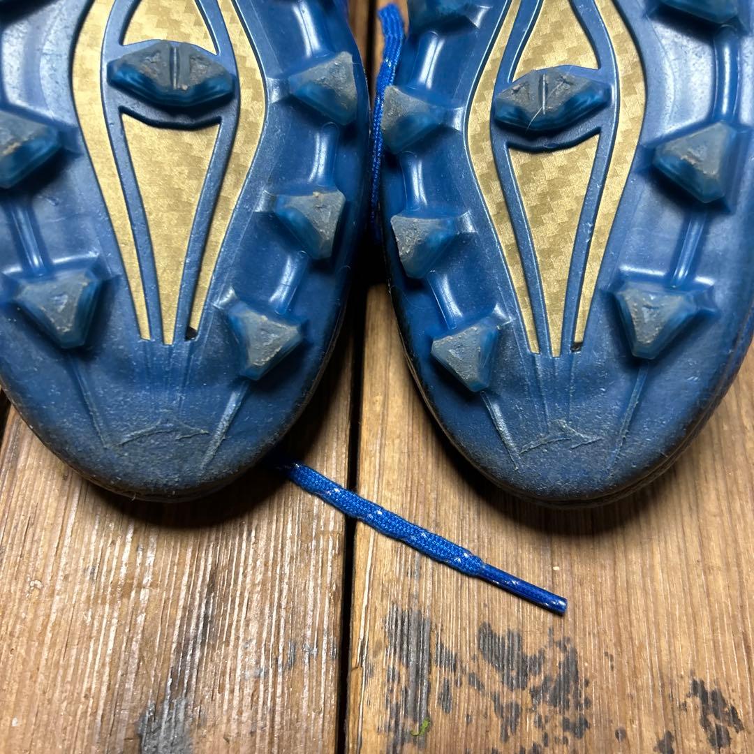 Mizuno Alpha サッカーシューズ 青