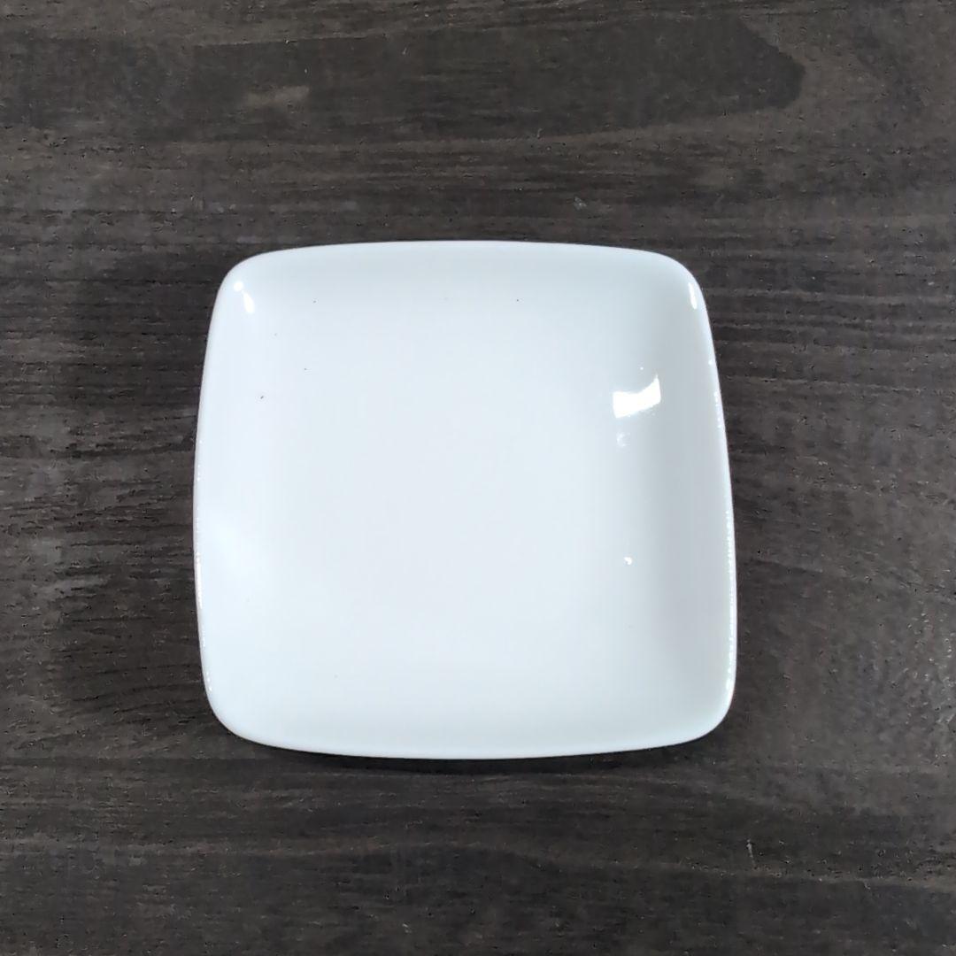 注文商品　美濃焼/(業者向)白磁角小皿/豆皿100枚 No.3/ポ―セラ―ツ可能