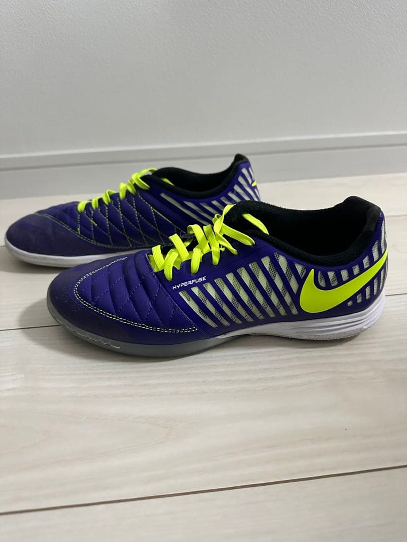 Nike Lunar Gato フットサルシューズ 紫/黄色