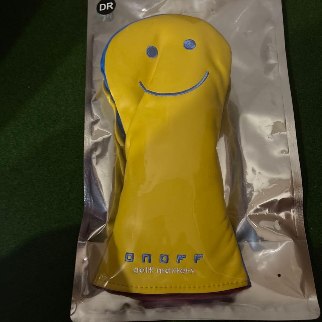新品未使用　オノフ　ONOF F スマイル　4個セット　ヘッドカバー　ゴルフ