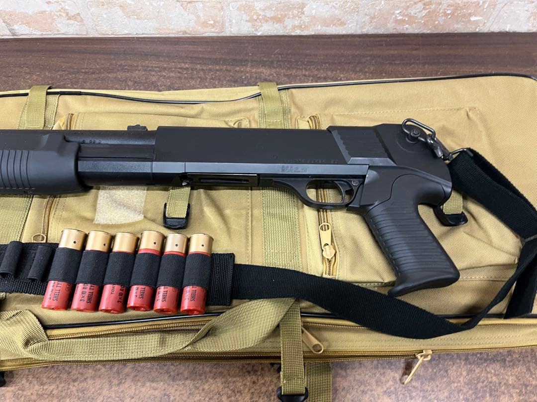 k1 東京マルイ MOD.M3 SUPER 90 エアショットガンとバッグ