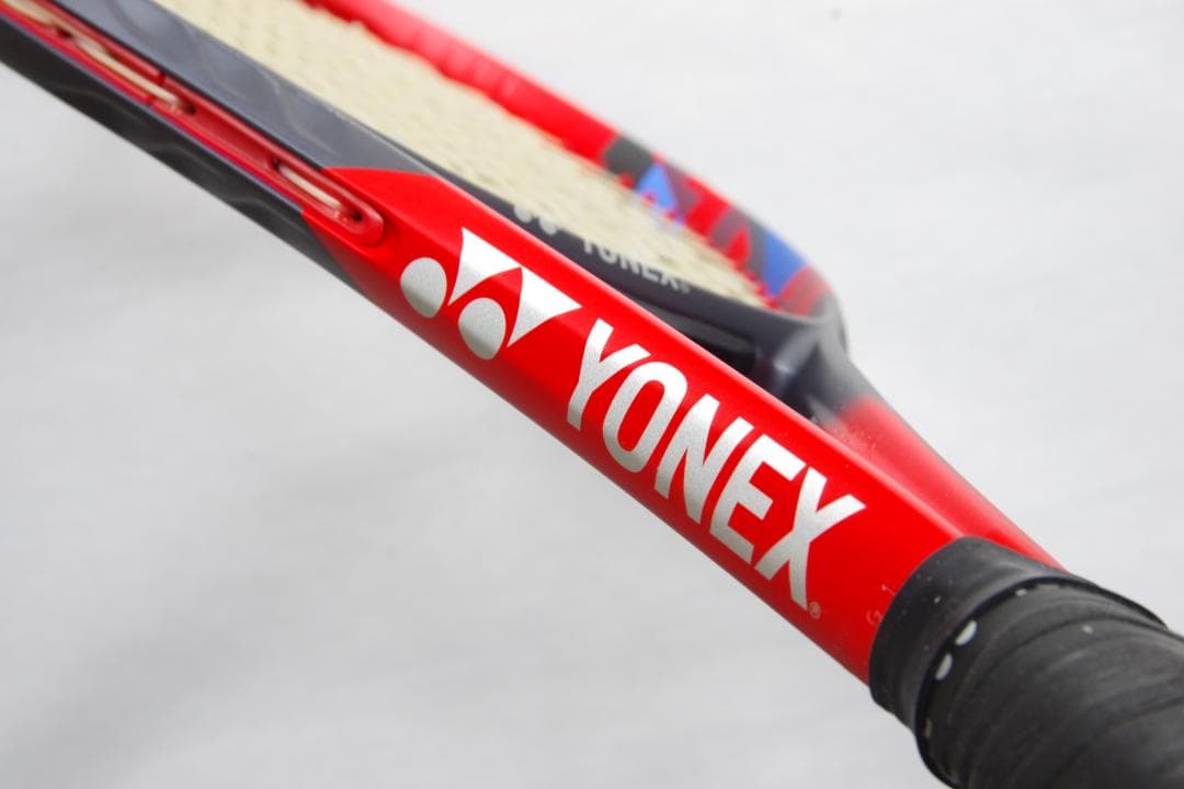 YONEX VCORE 102 2023年モデル（G2)　ほぼ新品(使用3回）
