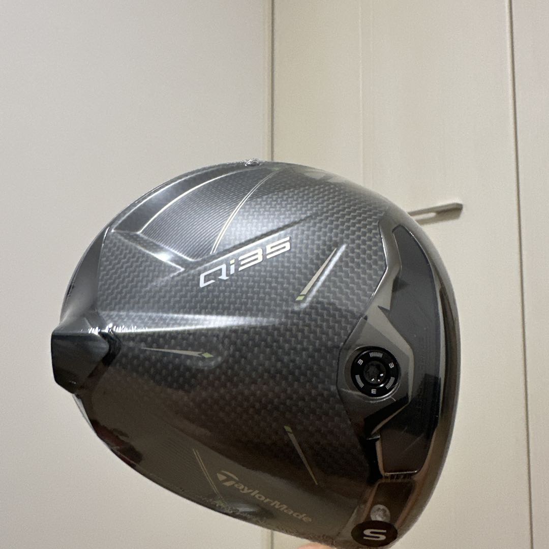 新品TaylorMade Qi35ドライバー ヘッドカバー付き