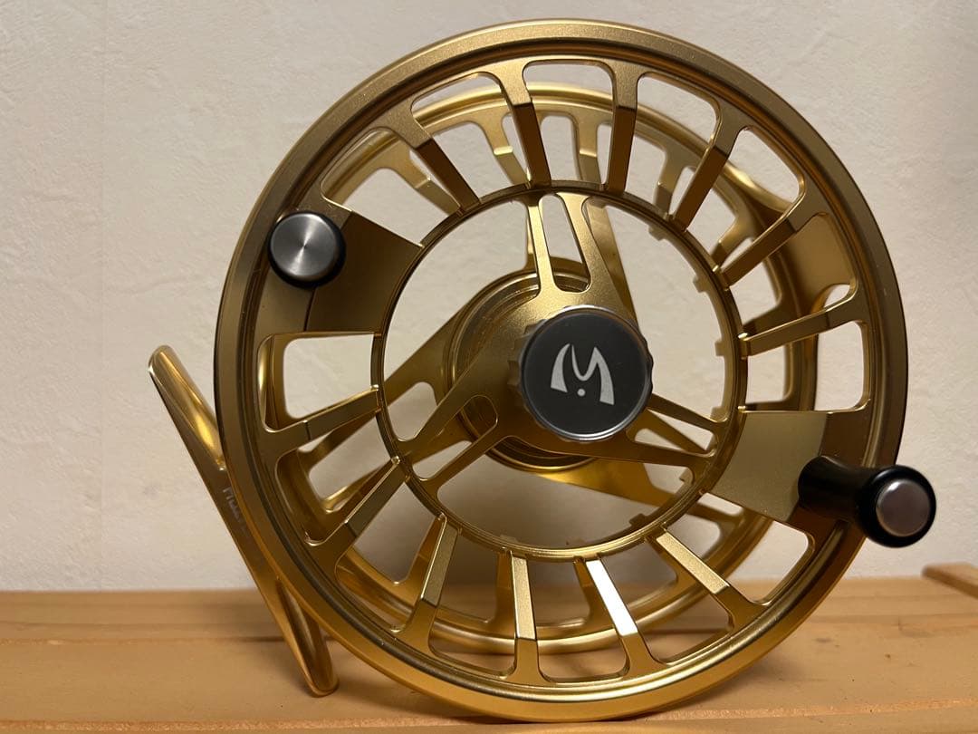 MAXCATCH AVID PRO7nine フライリール