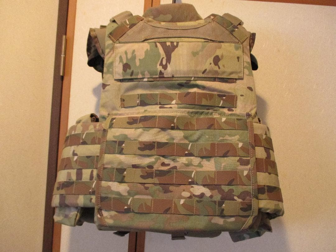 新品　米軍　レプリカ　IOTV　ボディーアーマー　防弾チョッキ　マルチカム迷彩