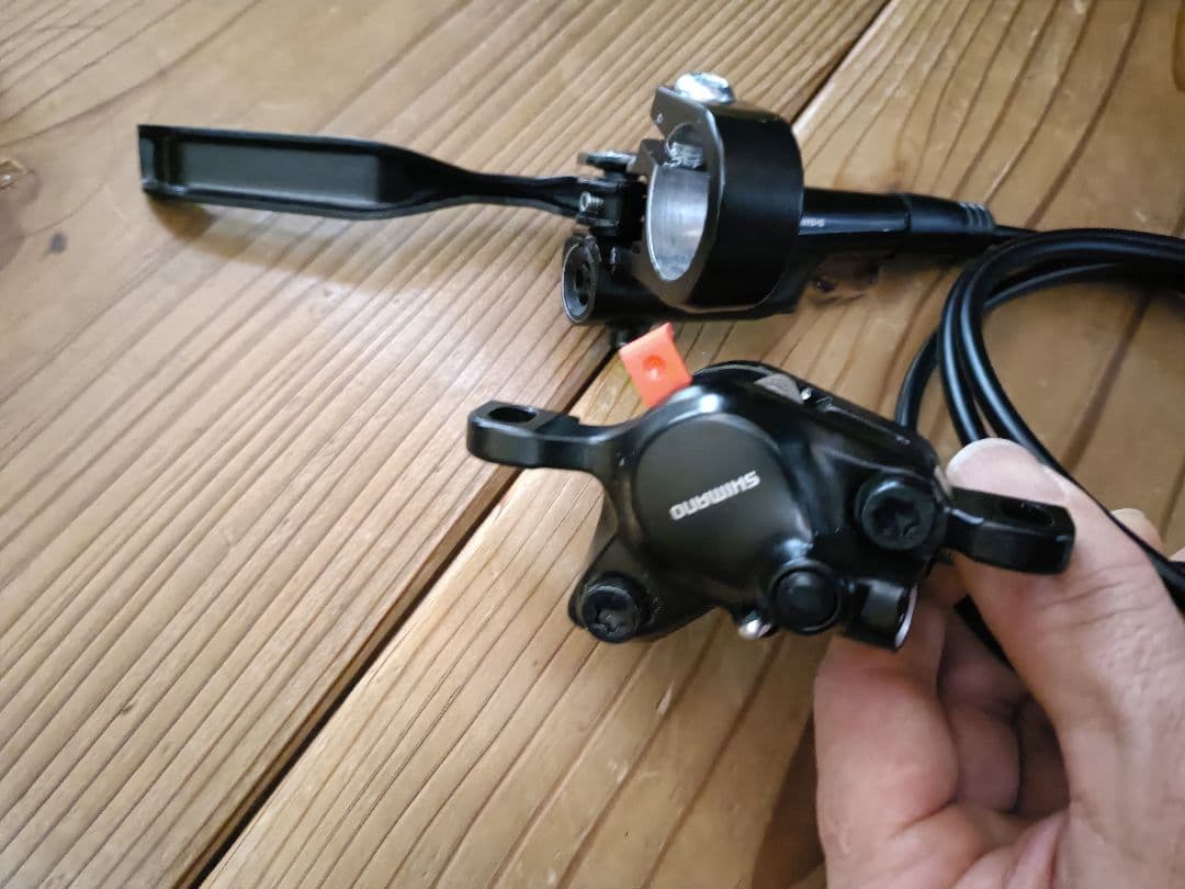 SHIMANO BL-MT200 ディスクブレーキ　前後セット