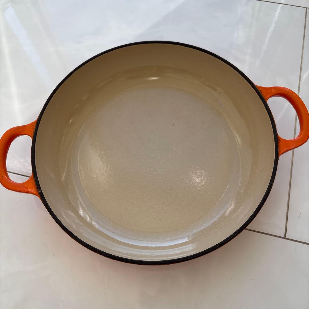 LE CREUSET　ビュッフェキャセロール　22cm