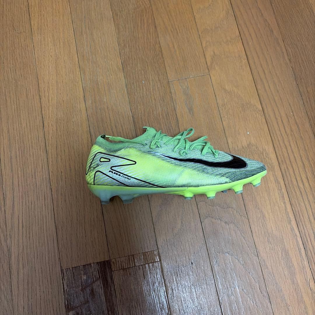 NIKE マーキュリアル　ヴェイパー16