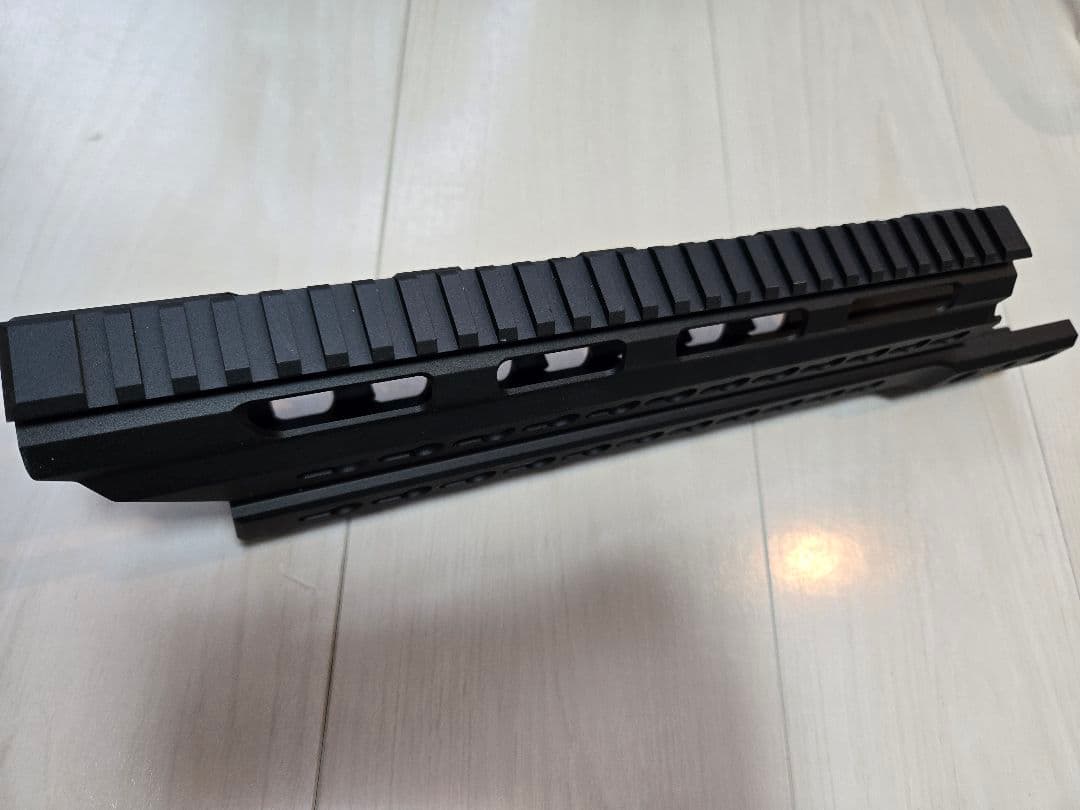 Laylax kriss vector keymod ハンドガード Lサイズ
