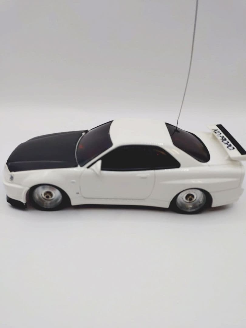 4-657 京商　ミニッツ　ラジコン　MS-1 RA-1 GTR　昭和レトロ