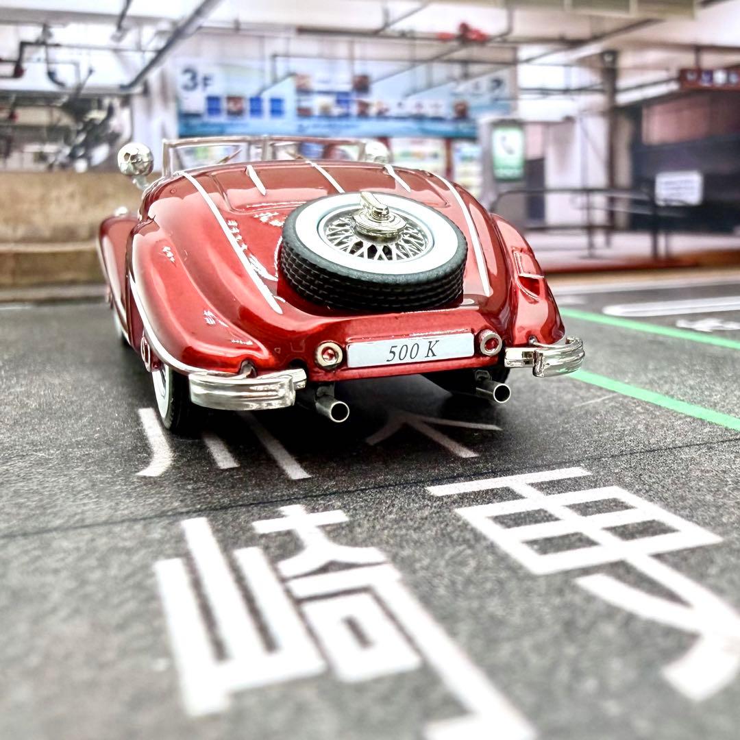 メーセデスベンツ　500K 赤 オープンカー ミニカー　1/64