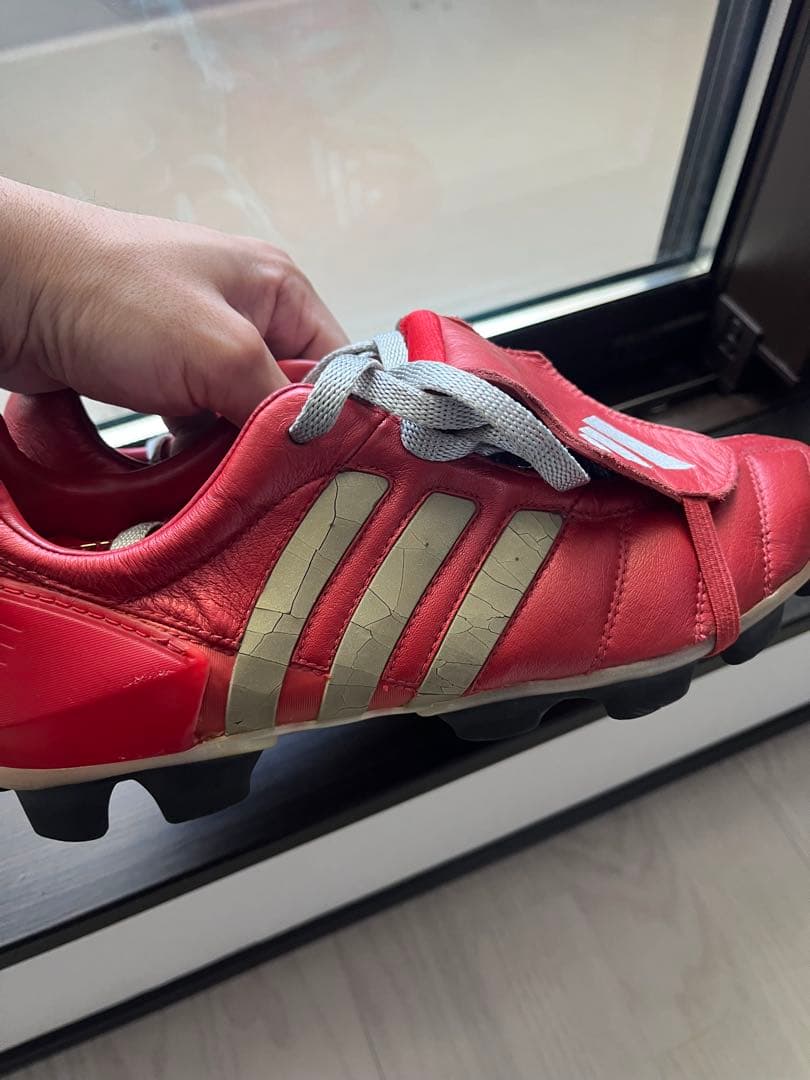 プレデターマニアHG 2002年モデル　adidas レッド スパイクシューズ