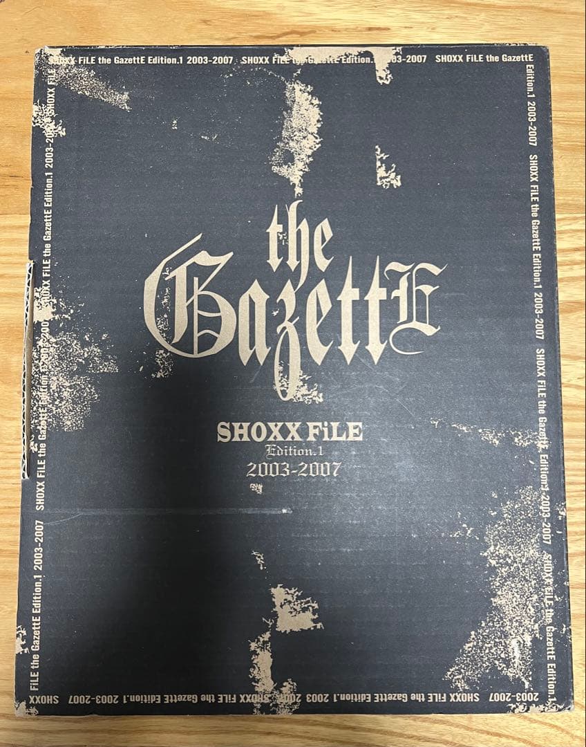 the GazettE ガゼットSHOXX FILE 2冊セット　 ショックス