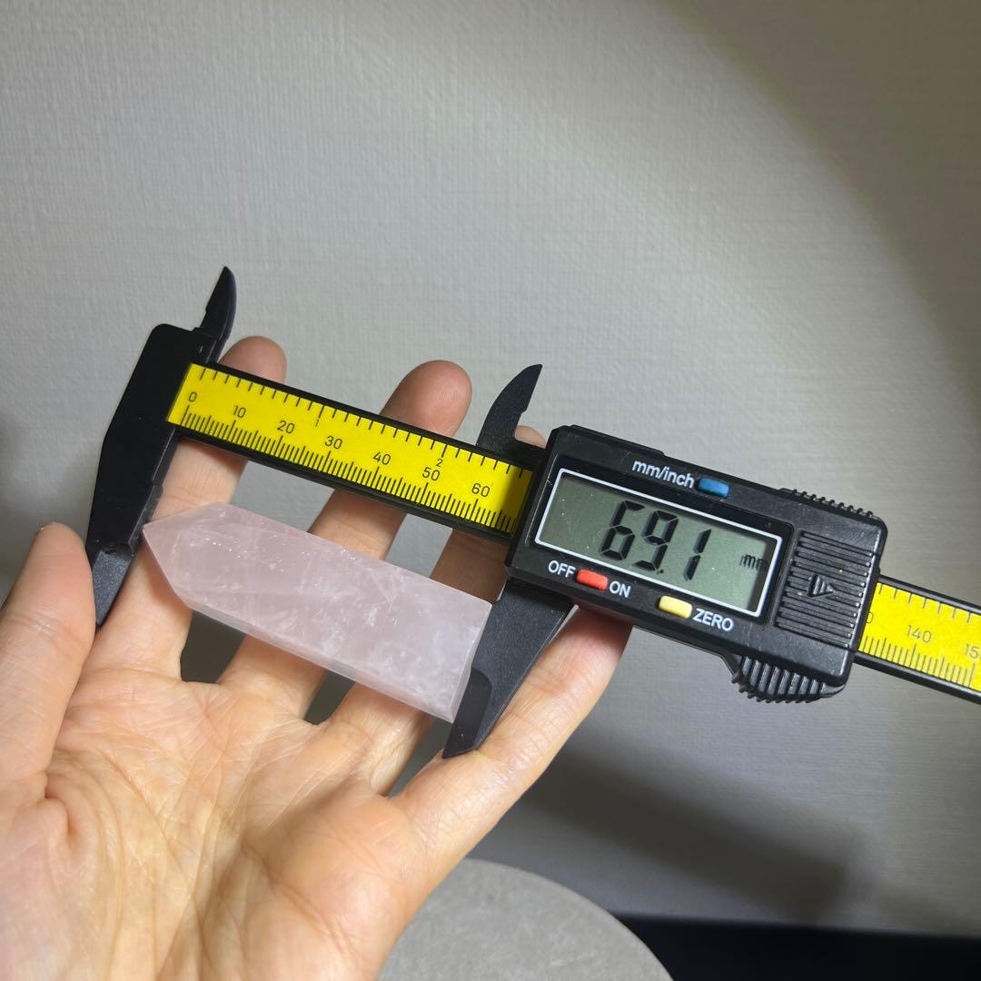 ナツナギ様お取り置き　ポイント　六角柱　天然石　69㍉　置物 49g(4-4)
