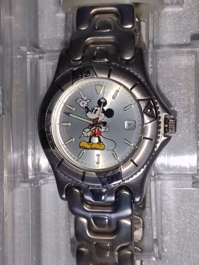 東京ディズニーランド ミッキーマウス 腕時計（2000年購入）
