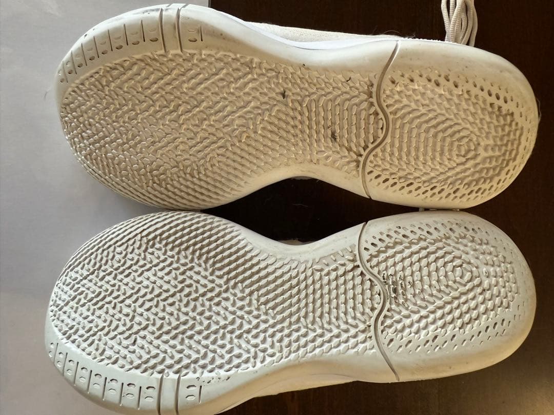 レア品 Kobe AD IDホワイトバスケットボールシューズ 25cm
