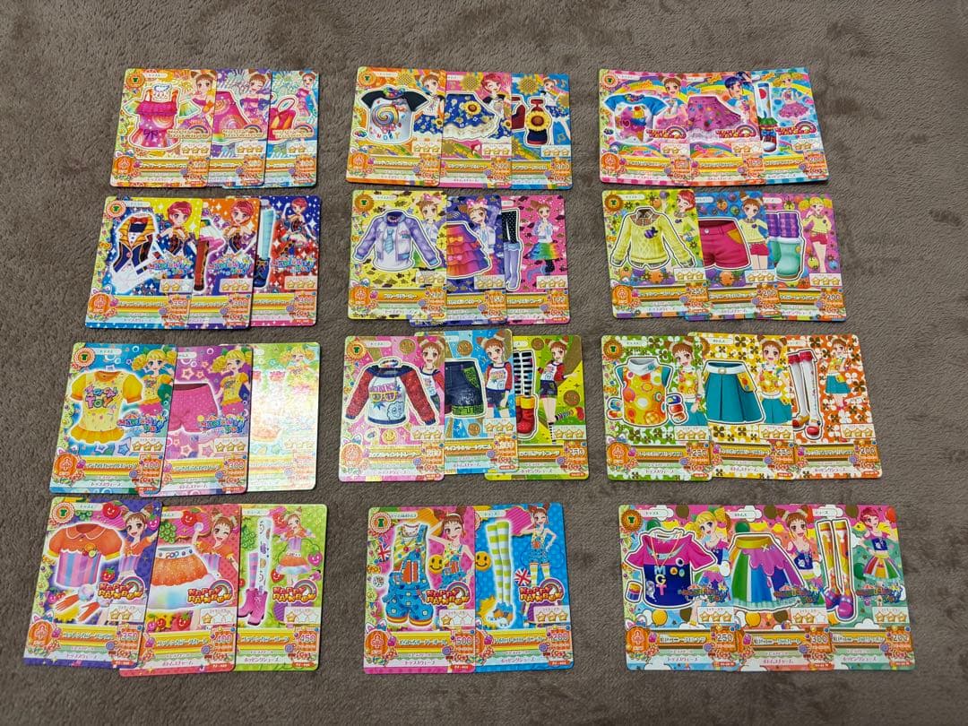 アイカツカード まとめ売り コーデコンプリート&アクセサリー
