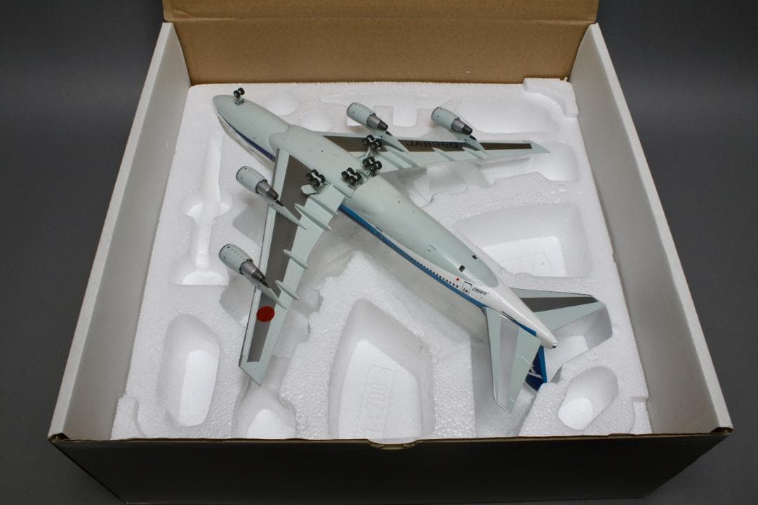 激レア ANA B747-400D 1/200 JA8960 完成品