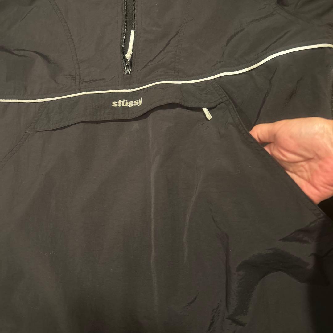 stussy スポーツ　アウター　Lサイズ