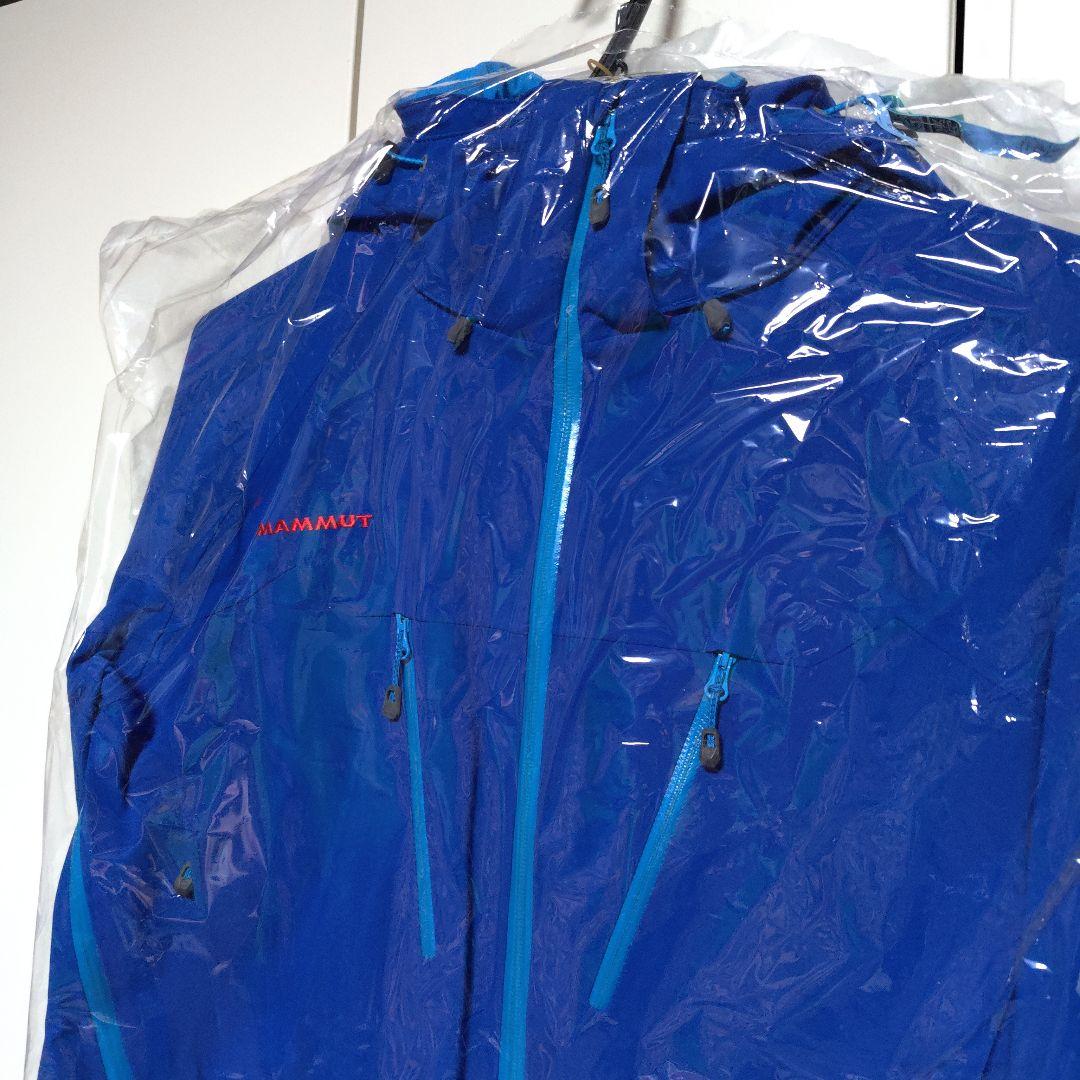 【閲覧数157】【クリーニング済】MAMMUT フード付きジャケット