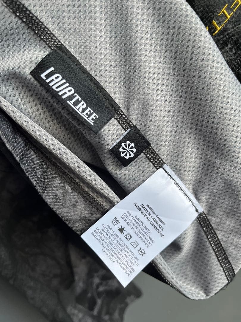 その他 NIKE ACG DRI-FIT UV LAVA TREE PULLOVER