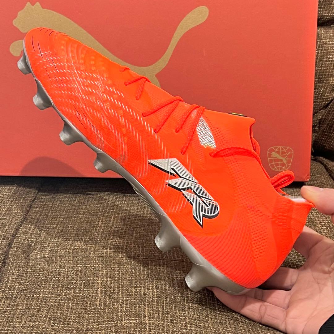 【早い者勝ち】PUMAフューチャー 9アルティメット HG/AG《26.0cm》