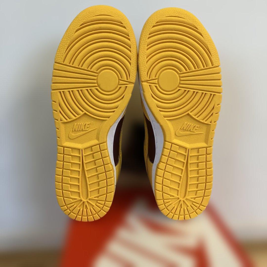 【新品】NIKE DUNK LOW RETRO university gold