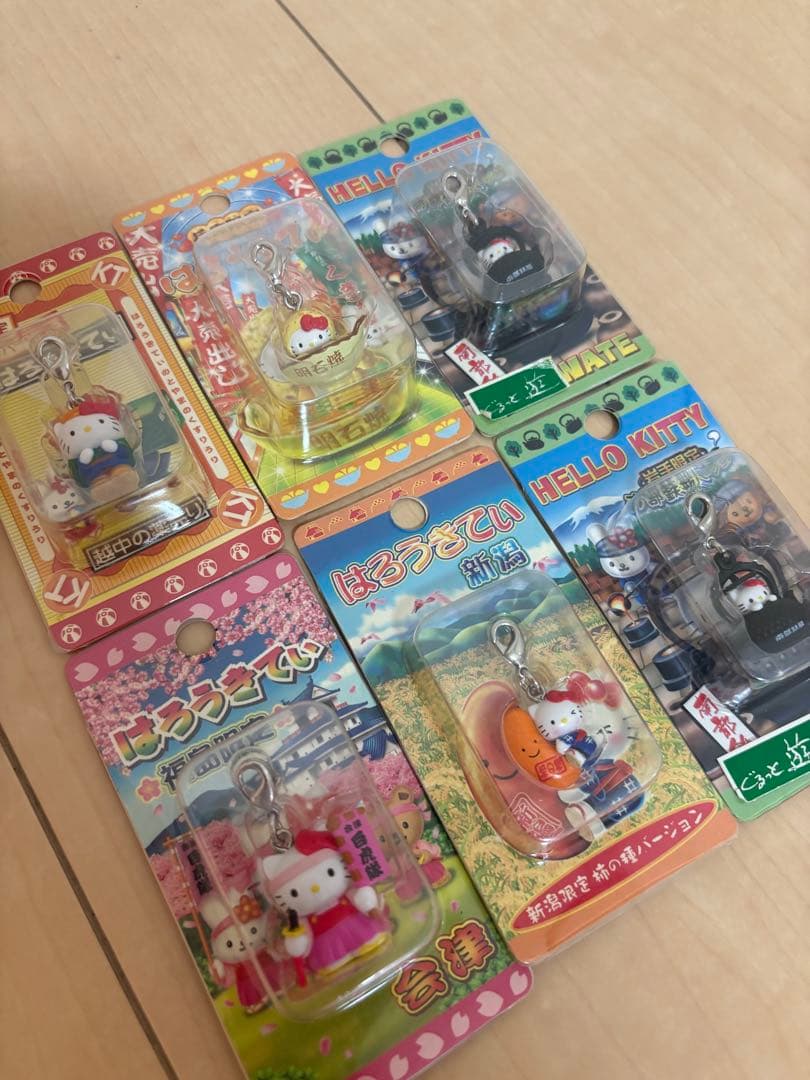 レア　ご当地キティストラップ 6個セット