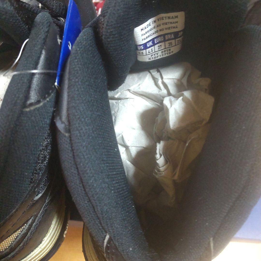 新品！Mizuno トレーニングシューズ ブラック23.5