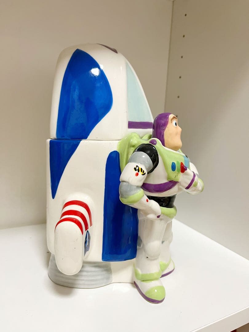 バズ・ライトイヤー ロケットフィギュア　クッキージャー