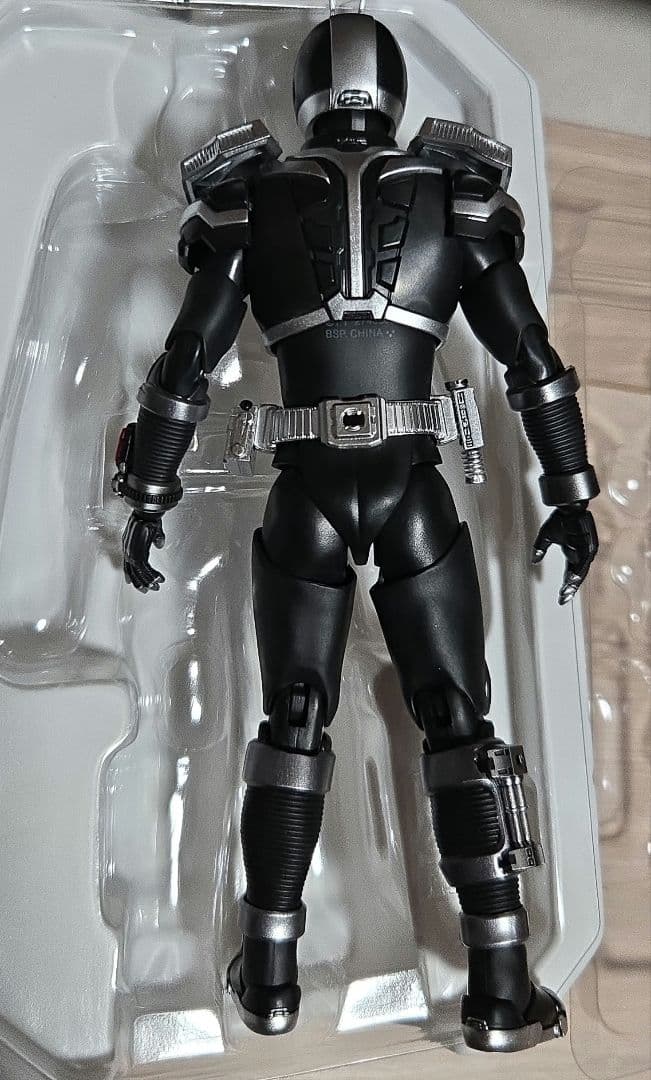 S.H.Figuarts 真骨彫製法 仮面ライダー ファイズ アクセルフォーム