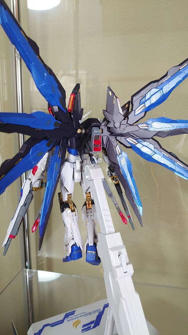 L BUILD ストライクフリーダム+光の翼