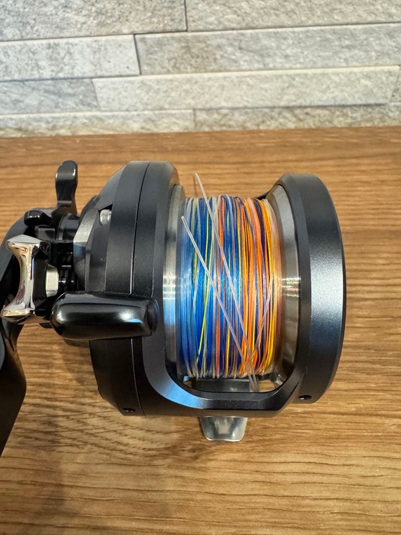 リール SHIMANO OCEA JIGGER F-CUSTOM 2001NRHG