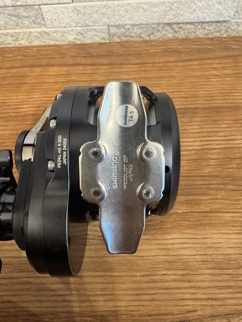 リール SHIMANO OCEA JIGGER F-CUSTOM 2001NRHG